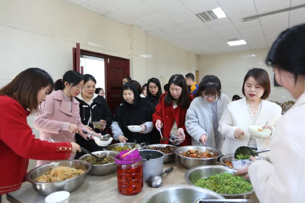 MG不朽情缘动态-MG不朽情缘--官网-MG不朽情缘机械_掘进凿岩台车_混凝土湿喷台车_扒渣机-MG不朽情缘