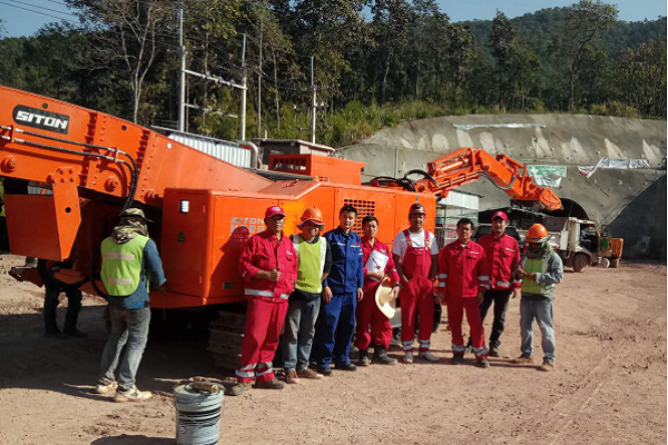 地下采矿装备，，，，，，隧道凿岩台车，，，，，，掘进钻车，，，，，，地下工程设备案例-MG不朽情缘--官网-MG不朽情缘机械_掘进凿岩台车_混凝土湿喷台车_扒渣机-MG不朽情缘